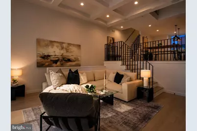 958 N 6th Street, Philadelphia, PA 19123 - Photo 2