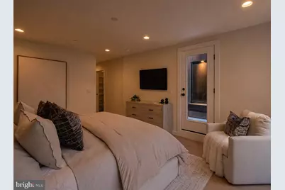 958 N 6th Street, Philadelphia, PA 19123 - Photo 26