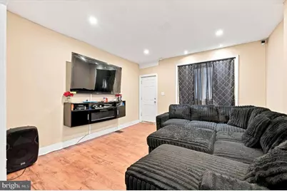 2122 W Spencer Avenue, Philadelphia, PA 19138 - Photo 4