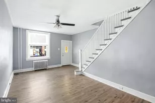 1631 S Etting St, Philadelphia, PA 19145 - Photo 4