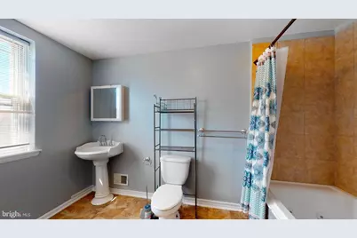 652 N 36th Street, Philadelphia, PA 19104 - Photo 6