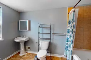 652 N 36th St, Philadelphia, PA 19104 - Photo 6