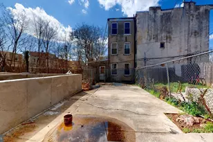 652 N 36th St, Philadelphia, PA 19104 - Photo 16