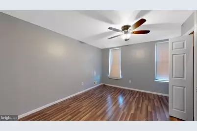 652 N 36th Street, Philadelphia, PA 19104 - Photo 4