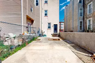 652 N 36th St, Philadelphia, PA 19104 - Photo 18