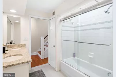 337 S Hicks Street, Philadelphia, PA 19102 - Photo 24