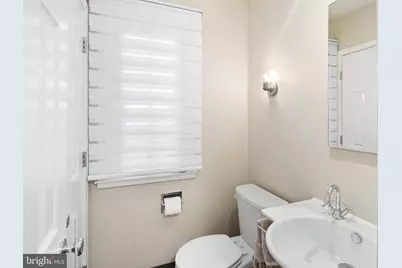 337 S Hicks Street, Philadelphia, PA 19102 - Photo 16