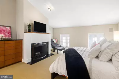 337 S Hicks Street, Philadelphia, PA 19102 - Photo 30