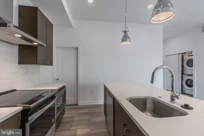 710 N 16th Street #401, Philadelphia, PA 19130 - Photo 4