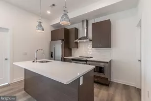 710 N 16th St, Philadelphia, PA 19130 - Photo 6