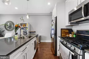 1336 S Bouvier St, Philadelphia, PA 19146 - Photo 2