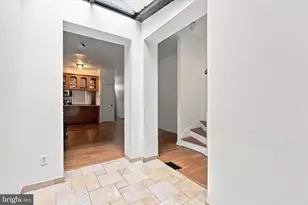 1023 Lombard St, Philadelphia, PA 19147 - Photo 22