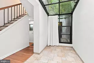 1023 Lombard St, Philadelphia, PA 19147 - Photo 6