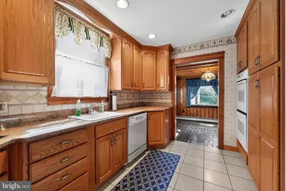8061 Fairview Street, Philadelphia, PA 19136 - Photo 4
