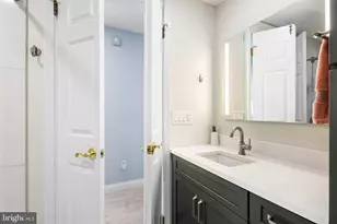 2005 Wallace St, Philadelphia, PA 19130 - Photo 22