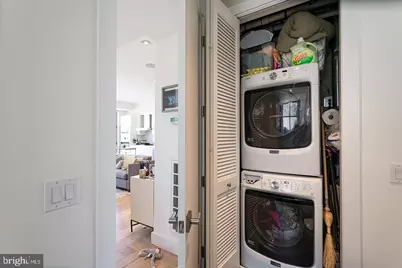 240 N 2nd Street #UNIT 4W, Philadelphia, PA 19106 - Photo 10