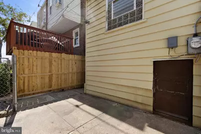 551 W Duncannon Avenue, Philadelphia, PA 19120 - Photo 22