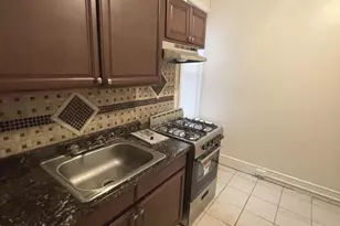 226 S 56th St, Philadelphia, PA 19139 - Photo 6