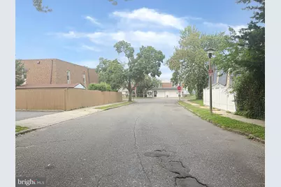 9807 Bonner Street, Philadelphia, PA 19115 - Photo 6