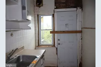 6702 Linmore Avenue, Philadelphia, PA 19142 - Photo 8
