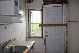 6702 Linmore Ave, Philadelphia, PA 19142 - Photo 8