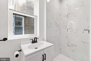 5051 Brown St, Philadelphia, PA 19139 - Photo 10