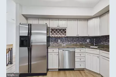 2108 Appletree Street, Philadelphia, PA 19103 - Photo 18