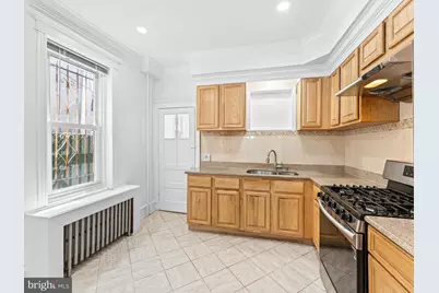 2242 Moore Street, Philadelphia, PA 19145 - Photo 12