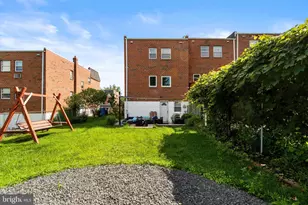3980 Carteret Dr, Philadelphia, PA 19114 - Photo 22