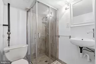 3980 Carteret Dr, Philadelphia, PA 19114 - Photo 16