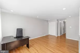 3980 Carteret Dr, Philadelphia, PA 19114 - Photo 10