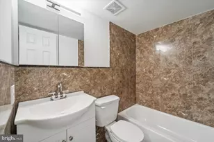 2040 Arch St, Philadelphia, PA 19103 - Photo 14