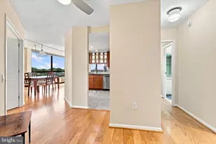241 S 6th St, Philadelphia, PA 19106 - Photo 2