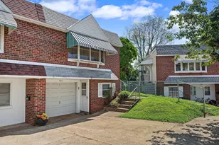 405 Parlin Pl, Philadelphia, PA 19116 - Photo 2