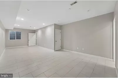 717 Fairmount Avenue, Philadelphia, PA 19123 - Photo 24