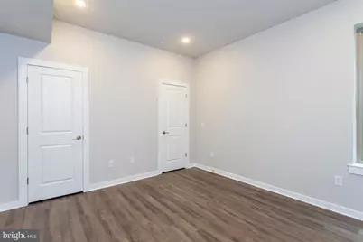 1227-29 N 7th Street #3E, Philadelphia, PA 19122 - Photo 8