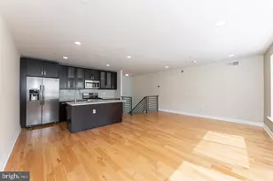 325 E Allen St, Philadelphia, PA 19125 - Photo 8