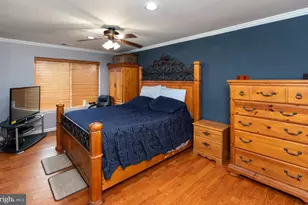 9200 Blue Grass Rd, Philadelphia, PA 19114 - Photo 14
