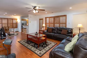 9200 Blue Grass Rd, Philadelphia, PA 19114 - Photo 6