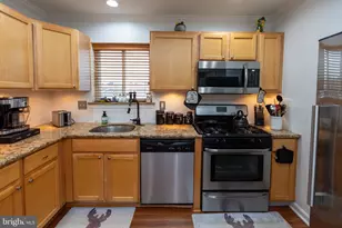 9200 Blue Grass Rd, Philadelphia, PA 19114 - Photo 10