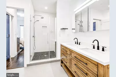 447 Wallace Street, Philadelphia, PA 19123 - Photo 18
