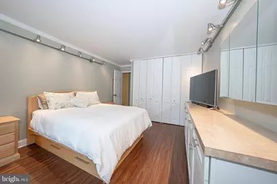 1919 Chestnut Street #1821, Philadelphia, PA 19103 - Photo 12