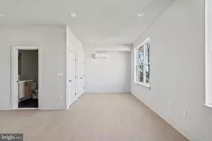 5521 Wayne Ave, Philadelphia, PA 19144 - Photo 14