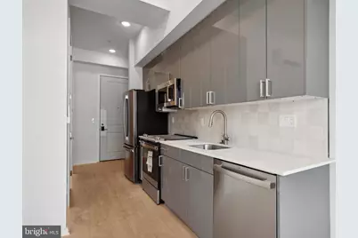 225 N 12th Street #402, Philadelphia, PA 19107 - Photo 10