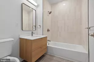 225 N 12th St, Philadelphia, PA 19107 - Photo 8
