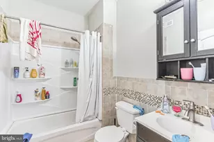 333 N 40th St, Philadelphia, PA 19104 - Photo 10