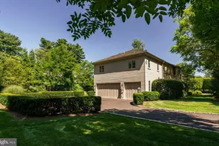 415 W Moreland Ave, Philadelphia, PA 19118 - Photo 32