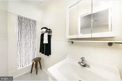 1229 Chestnut Street #B04, Philadelphia, PA 19107 - Photo 6