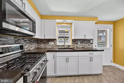 2715 Sears Street, Philadelphia, PA 19146 - Photo 6