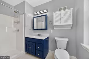 2715 Sears St, Philadelphia, PA 19146 - Photo 10
